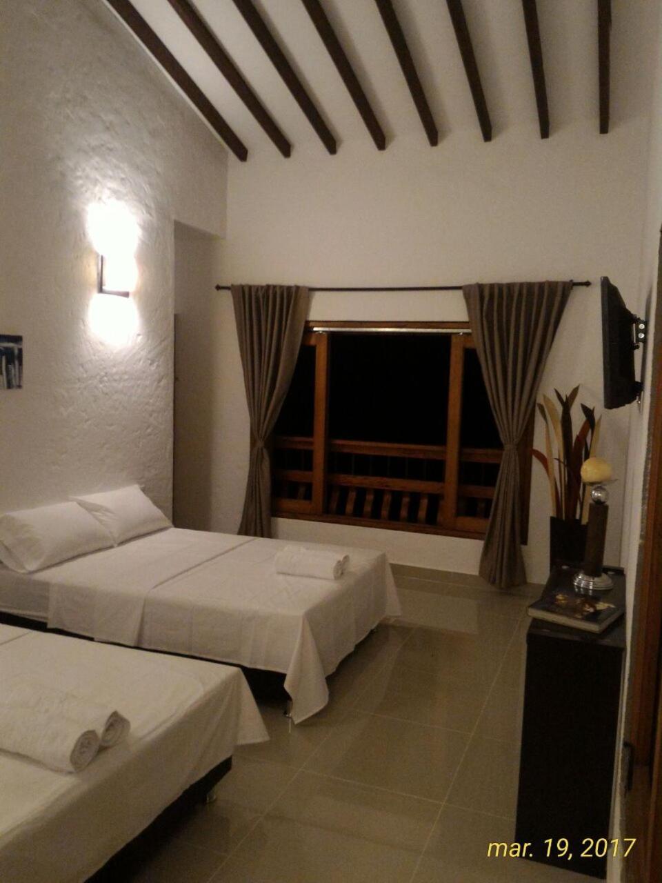 Finca Hotel Guali Santafe Санта Фе де Антиокия Екстериор снимка