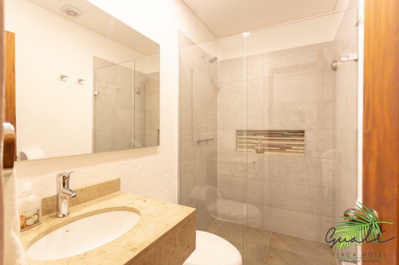 Finca Hotel Guali Santafe Санта Фе де Антиокия Екстериор снимка