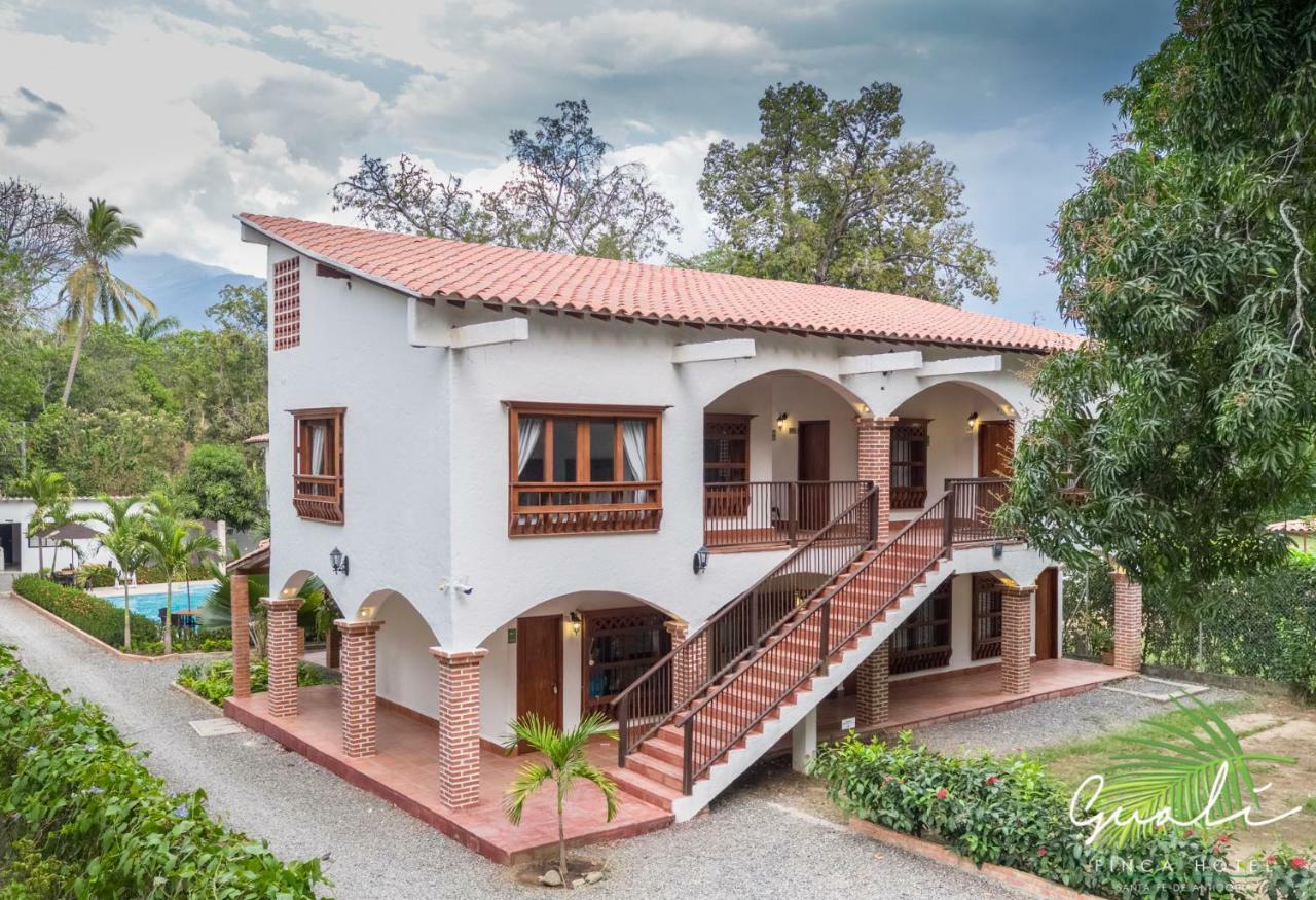 Finca Hotel Guali Santafe Санта Фе де Антиокия Екстериор снимка