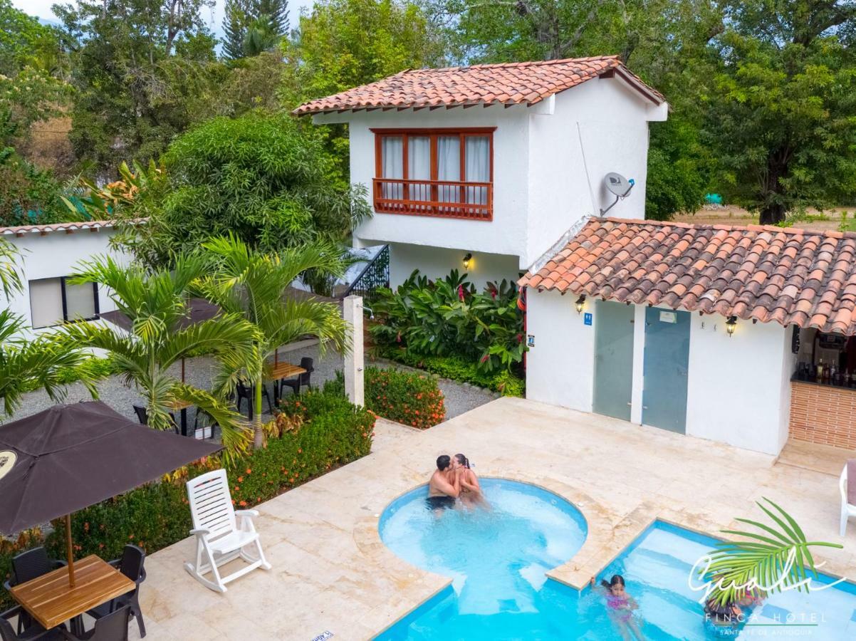 Finca Hotel Guali Santafe Санта Фе де Антиокия Екстериор снимка