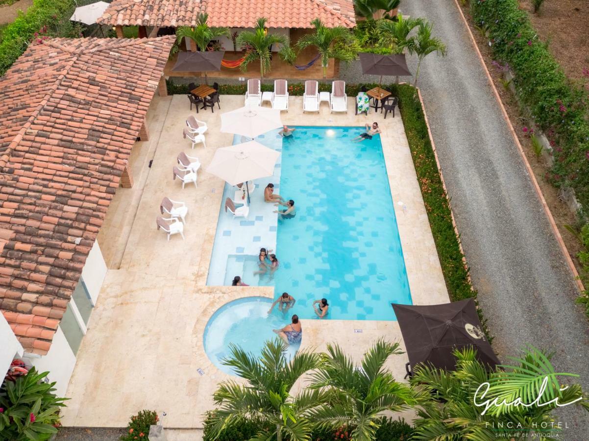 Finca Hotel Guali Santafe Санта Фе де Антиокия Екстериор снимка